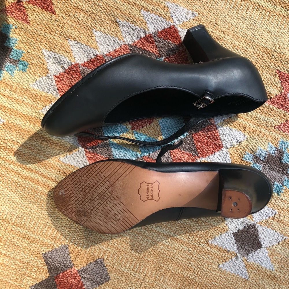 Capezio Character Heels